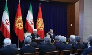 روحانی پس از امضای پنج سند همکاری میان تهران و بیشکک:  تسهیلات برای ویزا به توسعه روابط ایران و قرقیزستان کمک می‌کند
