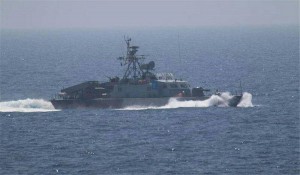 ادعای نیروی دریایی آمریکا: به قایق ماهیگیری ایران کمک کردیم‎